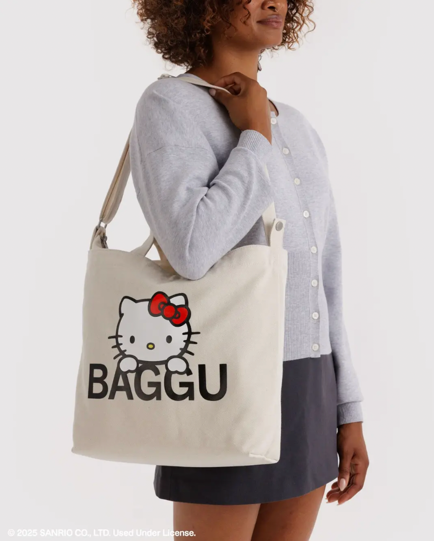 Hello Kitty Duck Bag